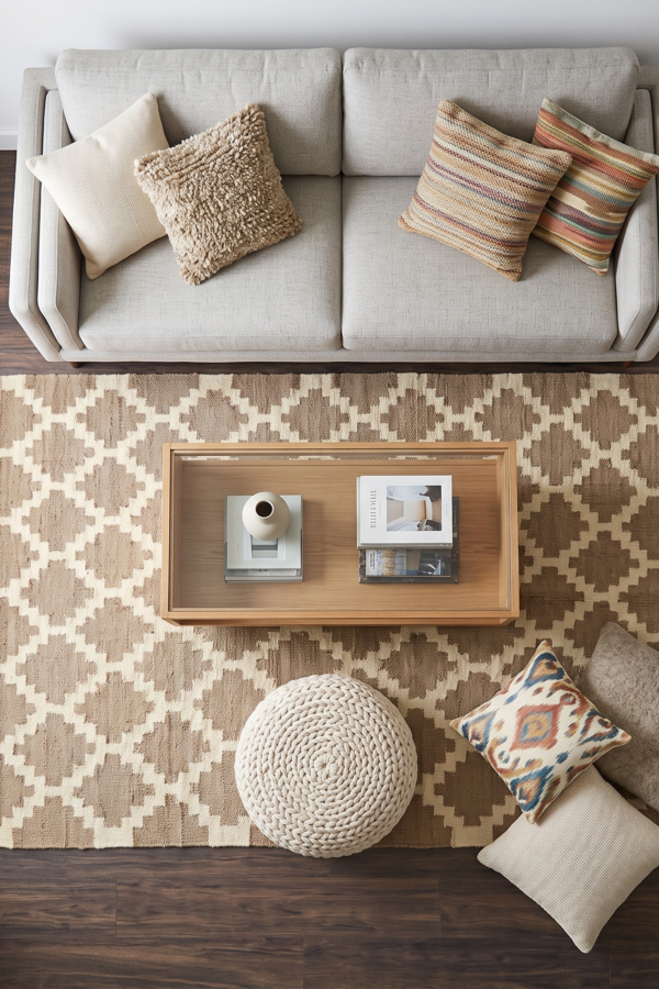 The Earthy Lattice Handwoven Jute Rug